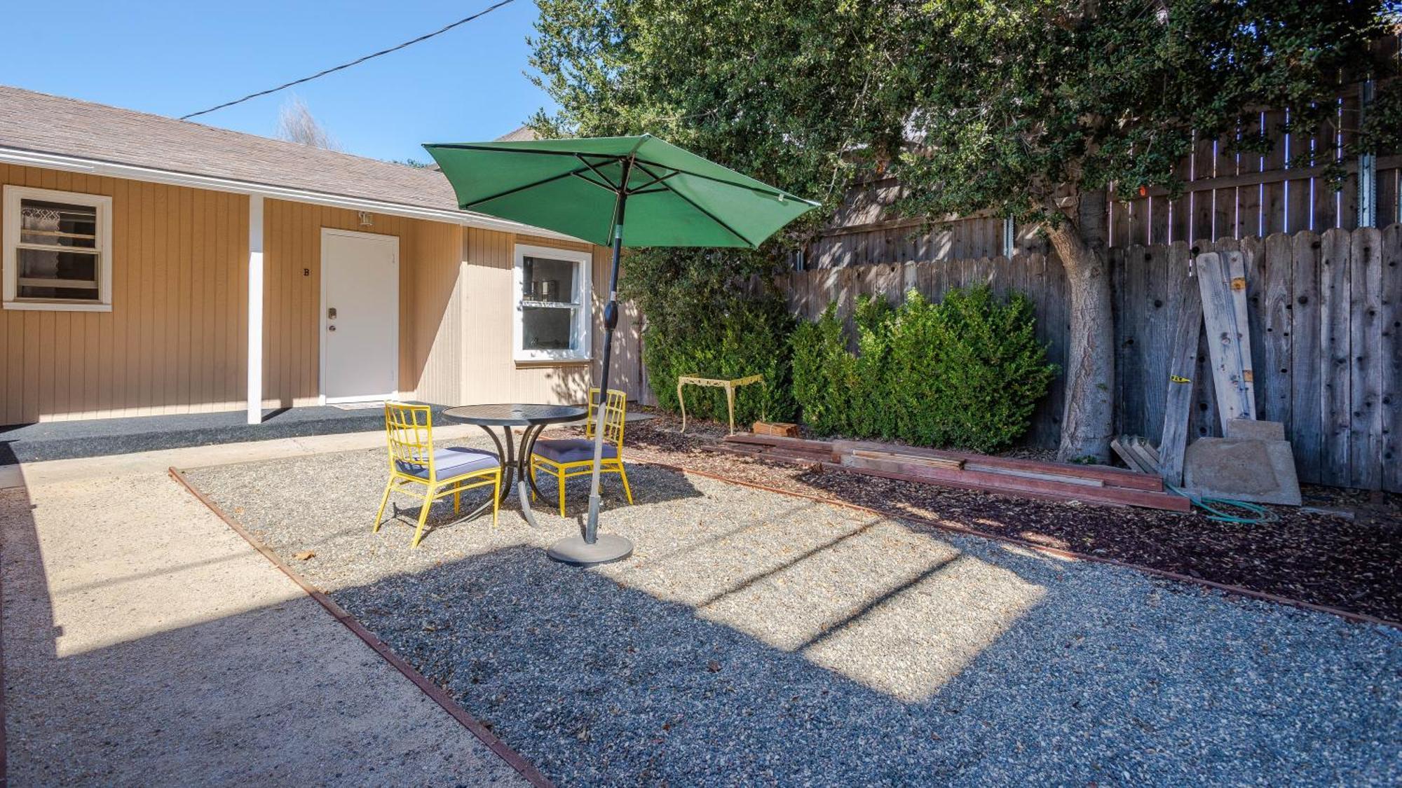 Solvang Bungalow B エクステリア 写真